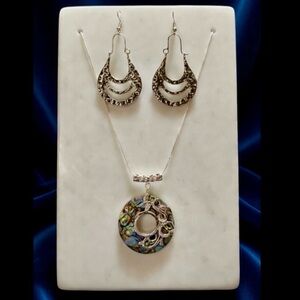 Mother of Pearl Necklace- Shell Necklace Overlay Silver Swirl & Earrings NWOT